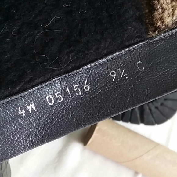 Stuart Weitzman Black Suede Winter Boots - Picture 10 of 11